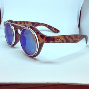 Robin Ruth ‘Cha Cha’ Leopard Sunglasses